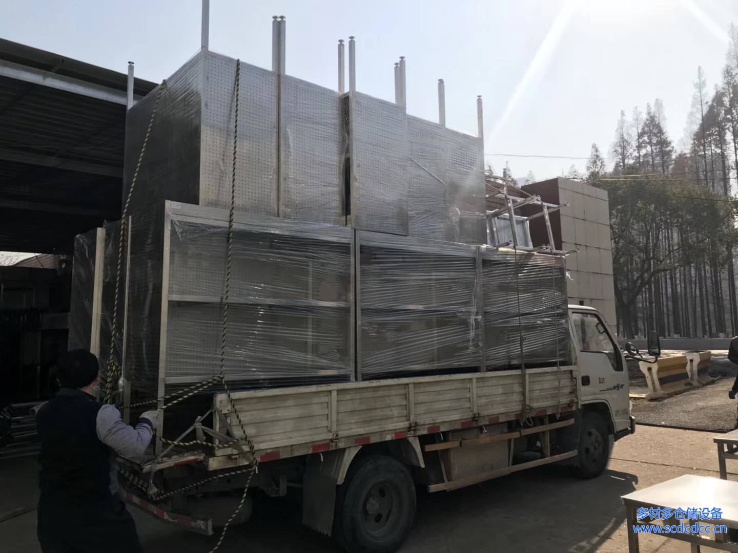 成都不锈钢工作台价格